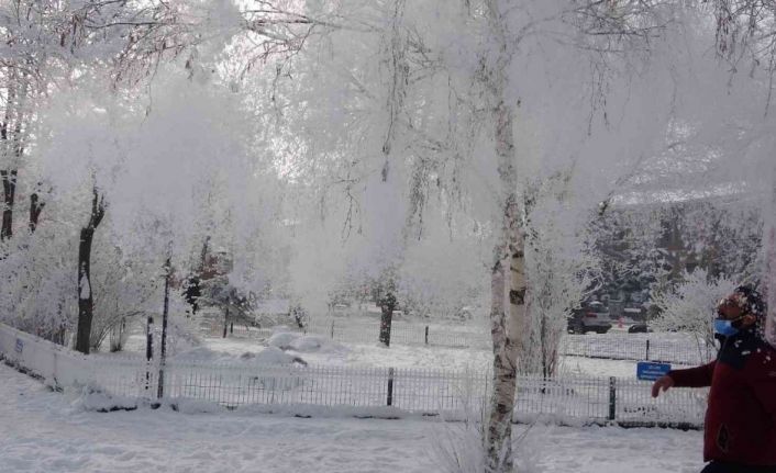 Ardahan’ın Göle ilçesi buz kesti: Eksi 28 dereceyle Türkiye’nin en soğuk yerleşim yeri oldu