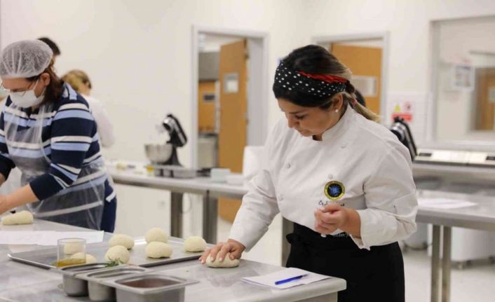 Aşçılık Programı 5 yıllık akreditasyon sahibi oldu
