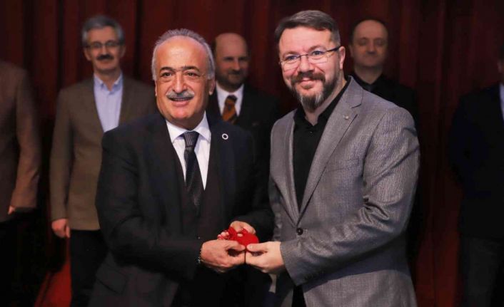 Atatürk Üniversitesi’nde akademik teşvik töreni
