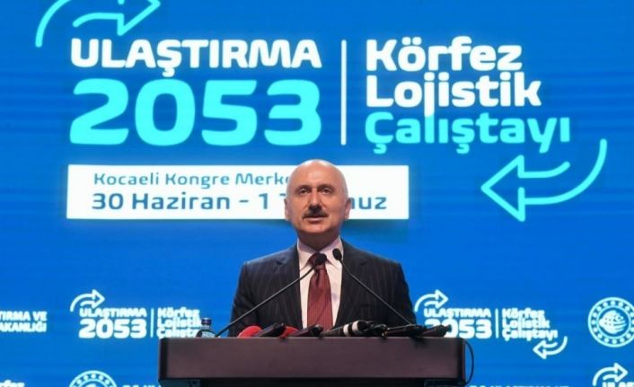 Bakan Karaismailoğlu: “Kruvaziyer yolcu sayısı 2022’de 22 kat artarak 1 milyonu aştı”