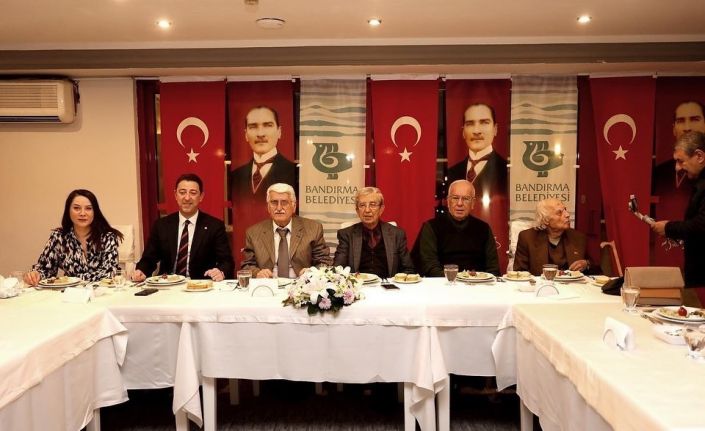 Bandırma Belediyesi 10 Ocak gazeteciler gününü basın emekçileriyle kutladı