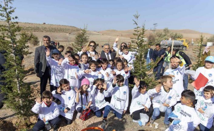 Başkan Büyükkılıç: “Daha yeşil ve daha yaşanabilir bir Kayseri için çalışıyoruz”