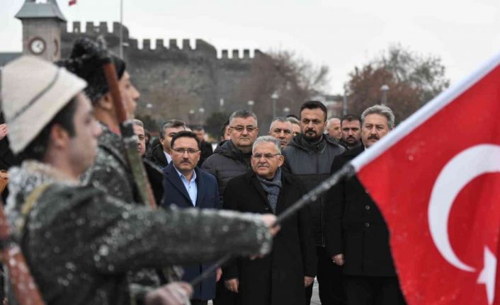 Başkan Büyükkılıç, Vali Çiçek ile birlikte Sarıkamış Şehitlerini Anma Programı’na katıldı