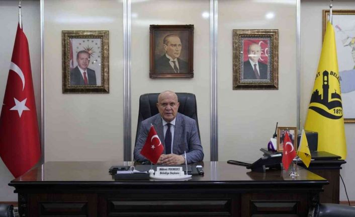 Başkan Pekmezci: "Gazetecilik, fedakarlığıyla icrası zor, ülkenin vicdanı olma vasfını elinde bulunduran nadide mesleklerden biridir"