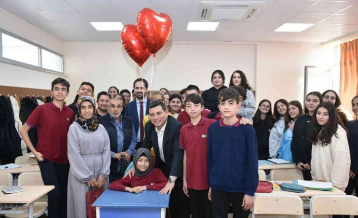 Başkan Tütüncü’den, kendisi ile tanışmak isteyen genç kıza doğum günü sürprizi