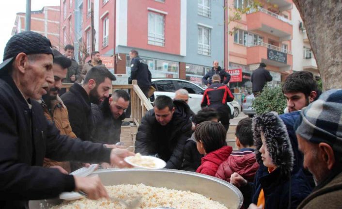 Bilecik’te eski Ülkü Ocakları Genel Başkanı Sinan Ateş için mevlit düzenlendi