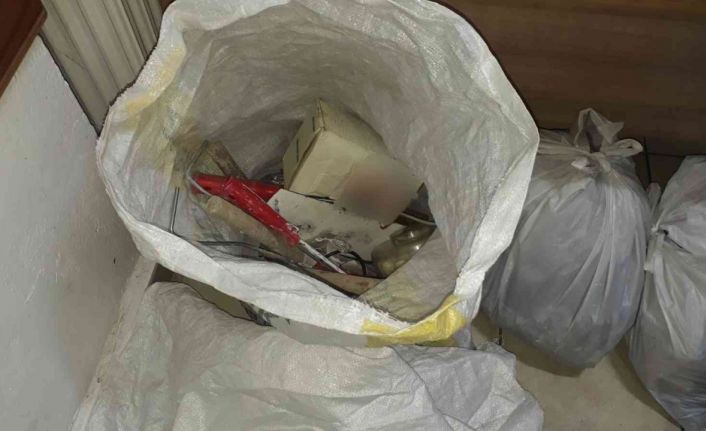 Boya süzgecinden terliğe birçok eşyayı çalan şahıs suçüstü yakalandı