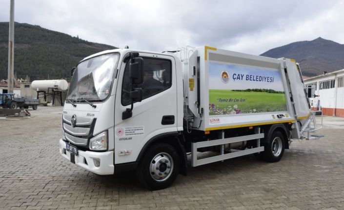 Çay Belediyesi araç filosunu genişletiyor