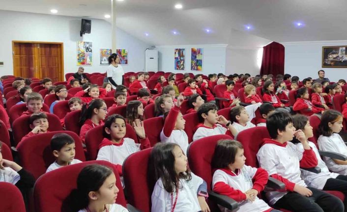 Çevreci öğrencilere ’Atıksız Yaşam’ anlatıldı