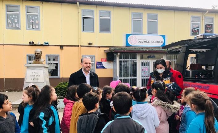 Çocuklardan Yasin Yılmaz’a sevgi seli