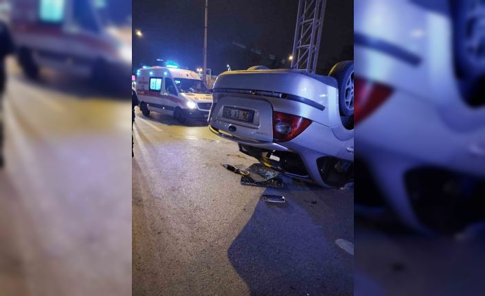 D-100de kontrolden çıkan araç takla attı: 3 yaralı