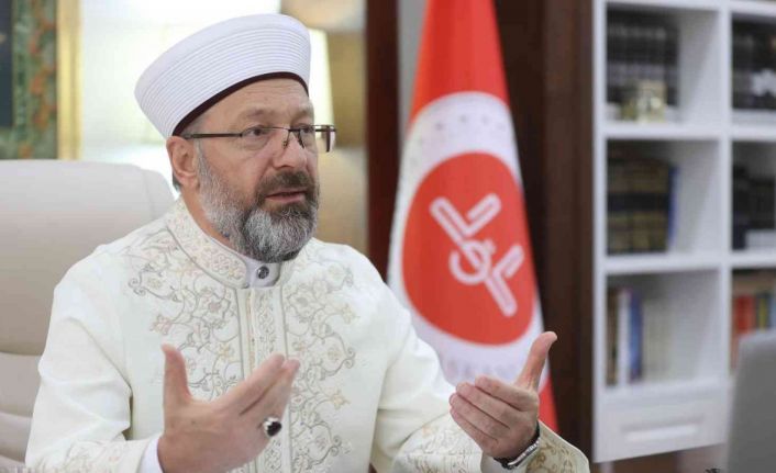 Diyanet İşleri Başkanı Erbaş: “Gençlerimize ne kadar iyi rehberlik yaparsak geleceğimiz de o kadar güzel olur”
