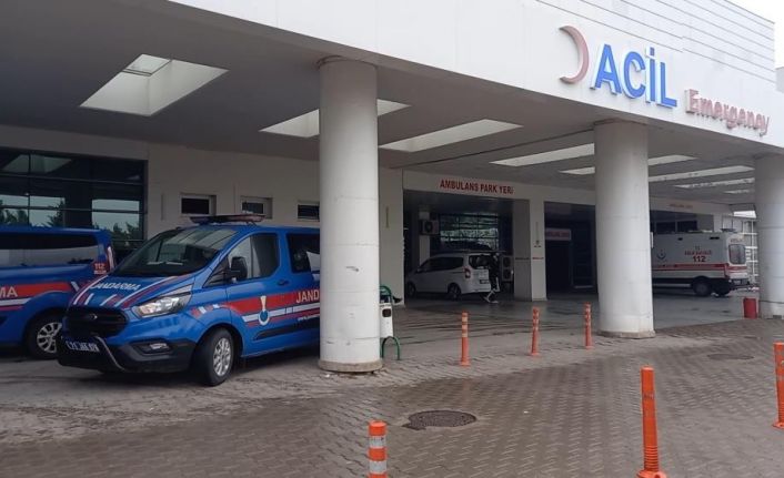 Doktoru ve güvenlik görevlisini tabanca ile tehdit eden muhtar tutuklandı