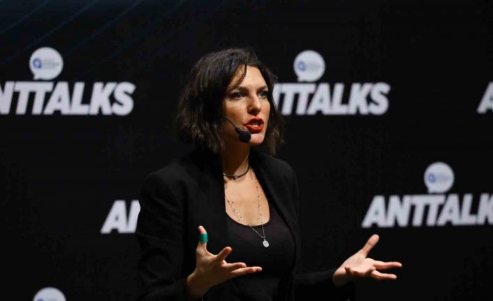 Ece Üner, Anttalks’un konuğu oldu