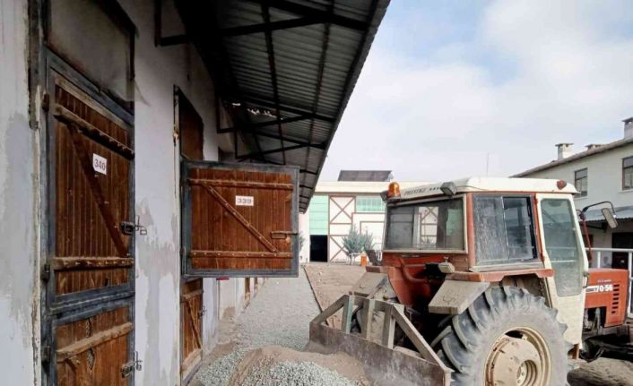 Elazığ Hipodromunda yeni sezon öncesi çalışmalar sürüyor