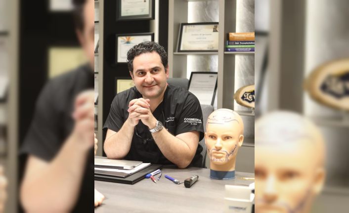 Francesco Totti, Cosmedica ile ortaklığını sosyal medyada duyurdu