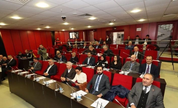 Gebze Belediyesi, kasko bedeli yüksek çıkınca araçları satın almaya karar verdi