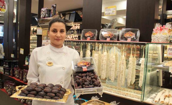 Gençlerin hurmaya olan ilgisi arttı, hurma tüketimi 12 aya yayıldı