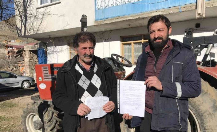 Hız göstergesi 30 kilometreyi geçmeyen traktörüyle 105 kilometre hız yapmaktan ceza yedi