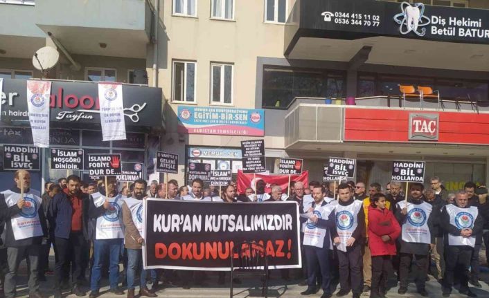 İsveç’te Kur’an-ı Kerim yakılmasına  tepkiler sürüyor