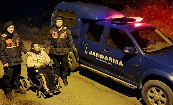 Jandarma yılbaşı gecesi 818 personelle 4 bin 386 kişiyi sorguladı