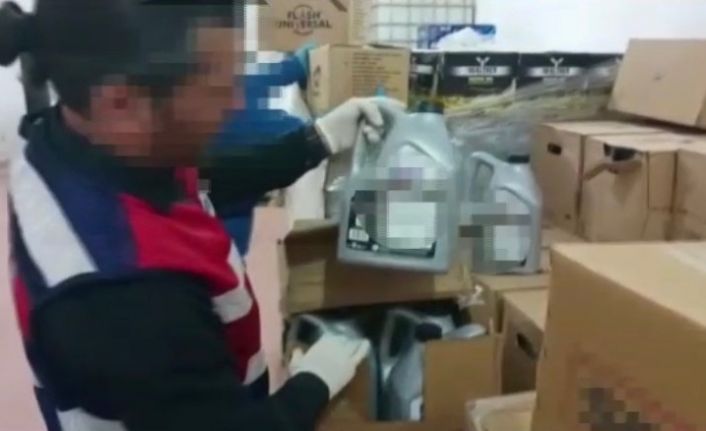 Jandarma’dan kaçak motor yağı operasyonu: 70 bin litre ele geçirildi