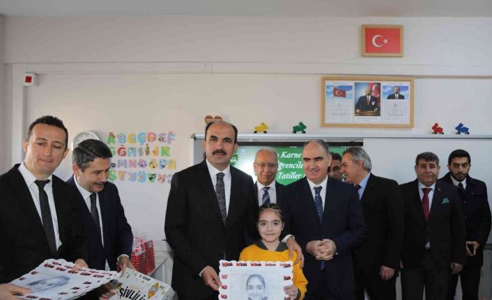 Konya’da 496 bin 108 öğrenci karne heyecanı yaşadı