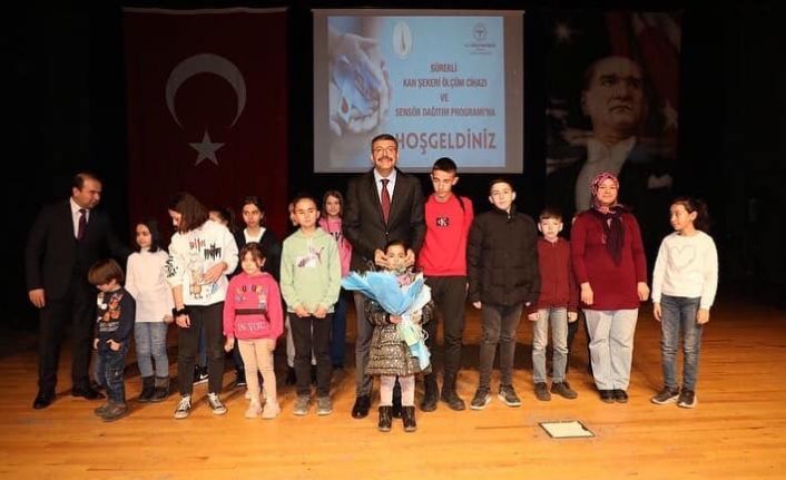 Kütahya’da Tip 1 Diyabetli 81 çocuğa kan şeker ölçüm cihazı ve sensör desteği