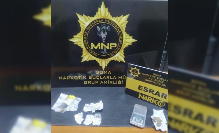 Manisa’da uyuşturucu tacirine operasyon