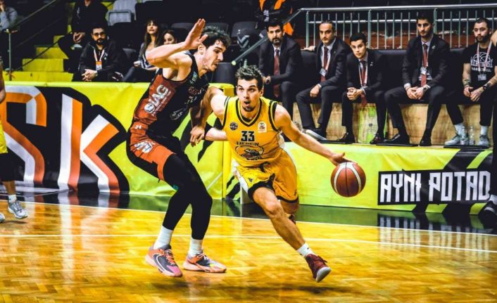 Mersin Büyükşehir Basket evinde galip geldi
