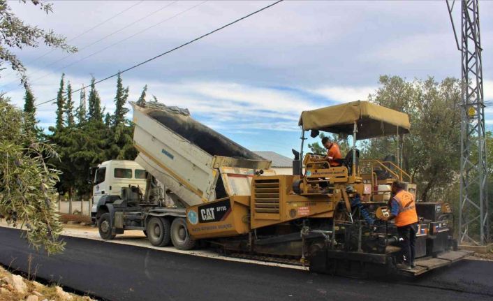 Mersin’de yollar yenileniyor