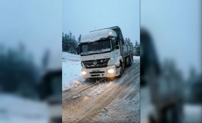 Murat Dağı Termal Kayak Merkezi’ne mevsimin ilk karı yağdı