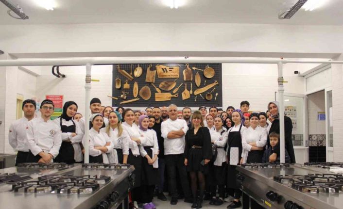 Öğrenciler sektör temsilcileriyle buluşuyor