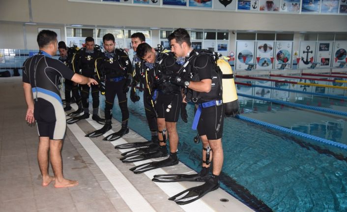 Osmaniye Belediyesi su altı ve su üstü kurtarma ekibi göreve hazır