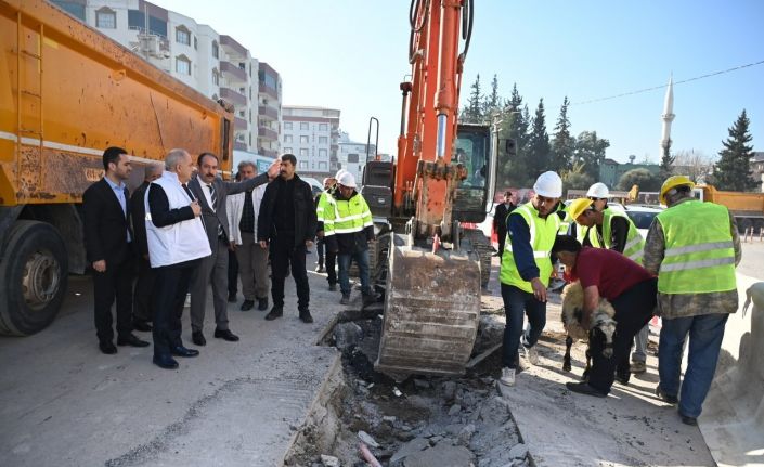 Osmaniye merkez içme suyu ve merkez kanalizasyon projesinde ilk kepçe vuruldu
