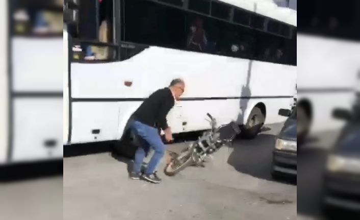 Otobüs şöförü ile kurye sözlü tartışmaya girdi, belediye işlem yaptı