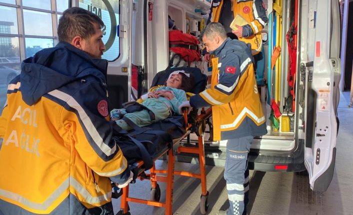 Otomobil takla attı: 5 yaralı