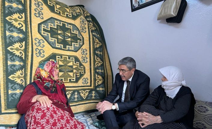 Özkeçeci gönüllere dokunuyor