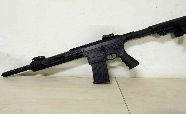 Pendik’te asker eğlencesinde pompalı tüfekle ateş açan şahıs yakalandı