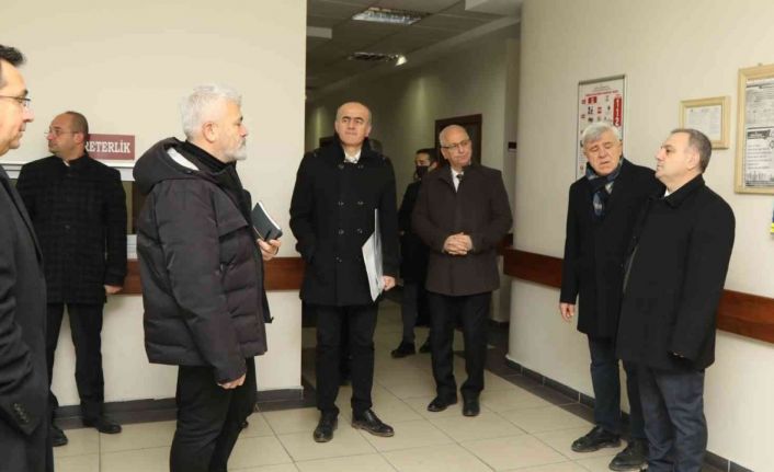 Rektör Altun, Hastane Bölgesinde Planlanan İyileştirme Çalışma Alanını Yerinde İnceledi