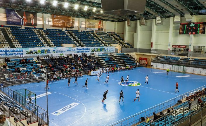 Sakarya Büyükşehir hentbol Ümraniye’nin konuğu olacak