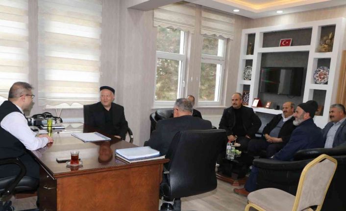 Sorgun Jandarmadan 7 köy muhtarına plaket