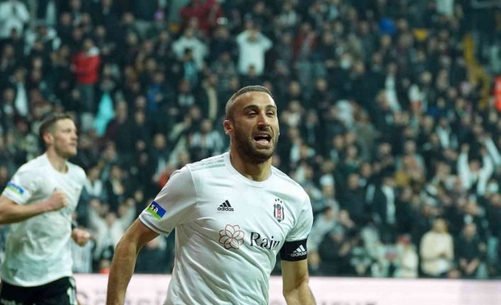 Spor Toto Süper Lig: Beşiktaş: 2 - Kasımpaşa: 0 (İlk yarı)