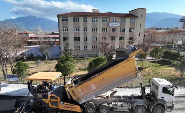 Sümer’de yol ve kaldırım çalışmaları sürüyor