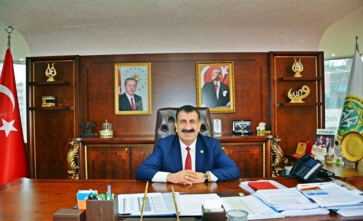 TÜDKİYEB Genel Başkanı Nihat Çelik: “Cumhurbaşkanımızın Tarım BAĞ-KUR sigortalılarının EYT kapsamında sorunlarının çözüleceği müjdesini memnuniyetle karşılıyoruz”