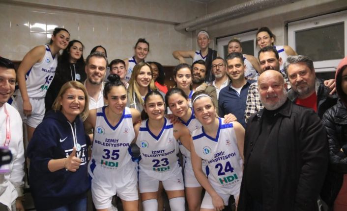 Türkiye Kadınlar Basketbol Ligi: İzmit Belediyespor: 78 - Alanya Belediyespor Antalya Güneşi GSK: 59