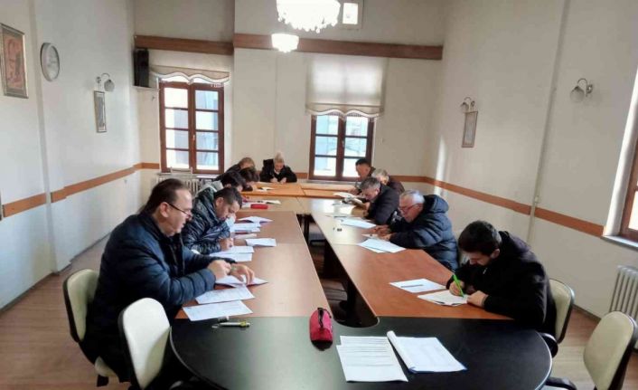 Ünlü, “MYB zorunlu oldu, cezalar kesilip dükkanlar kapatılabilir”