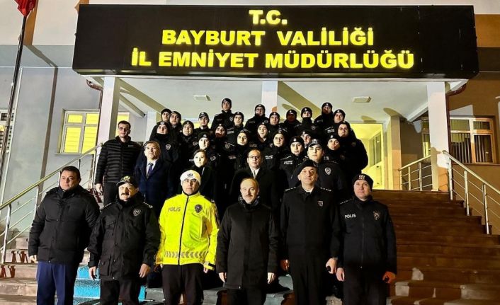 Vali Epcim yeni yıl akşamı görev yapan personelleri ziyaret etti