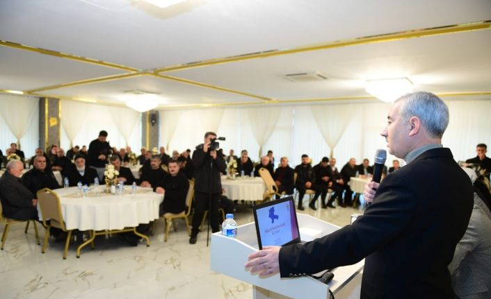 Yeşilyurt’ta muhtarlarla istişare toplantısı