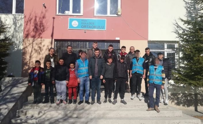 Yükümlülerden örnek hareket